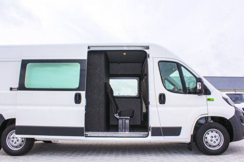 AG Zabudowy - Realizacja  Peugeot Boxer - Brygadówka