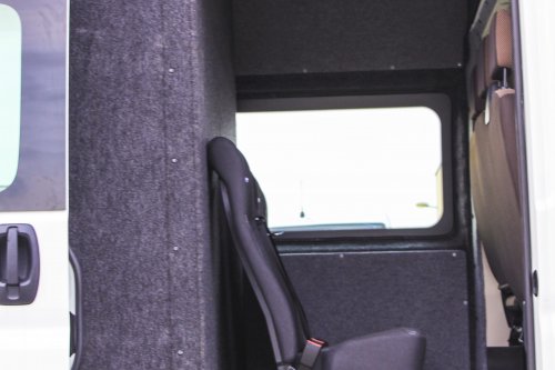 AG Zabudowy - Realizacje - Peugeot Boxer - Brygadówka