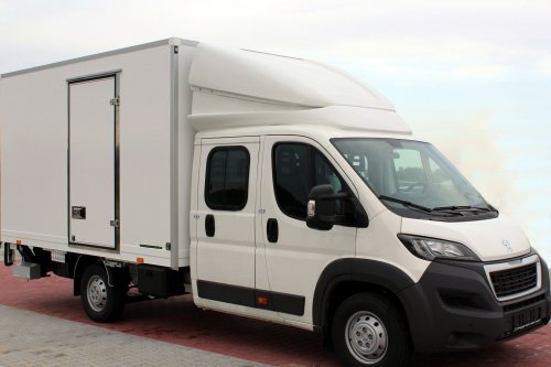 AG Zabudowy - Realizacja  Peugeot Boxer DCAB - kontener z zabudową serwisową