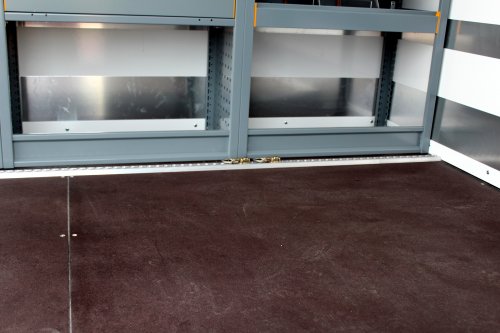 AG Zabudowy - Realizacje - Peugeot Boxer DCAB - kontener z zabudową serwisową