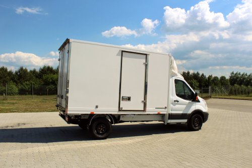 AG Zabudowy - Realizacje - Ford Transit - kontener piekarniczy