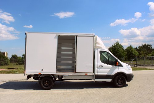 AG Zabudowy - Realizacje - Ford Transit - kontener piekarniczy