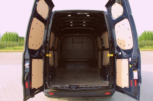 AG Zabudowy - Realizacje - Ford Transit Custom