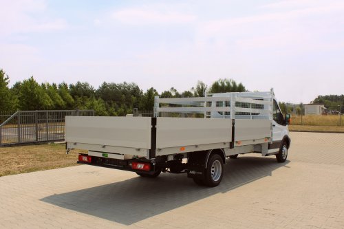 AG Zabudowy - Realizacje - Ford Transit - skrzynia