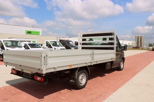 AG Zabudowy - Realizacje - Ford Transit - skrzynia