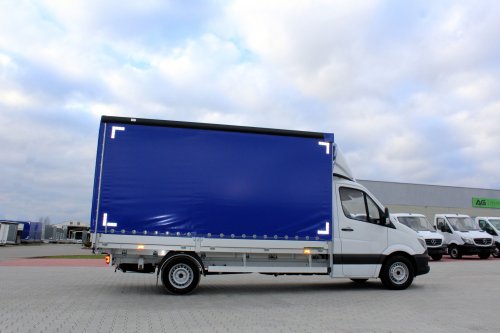 AG Zabudowy - Realizacje - Mercedes Sprinter - skrzynia z plandeką