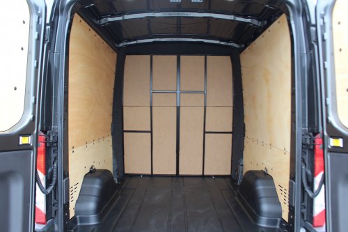 AG Zabudowy - Realizacje - Ford Transit - brygadówka