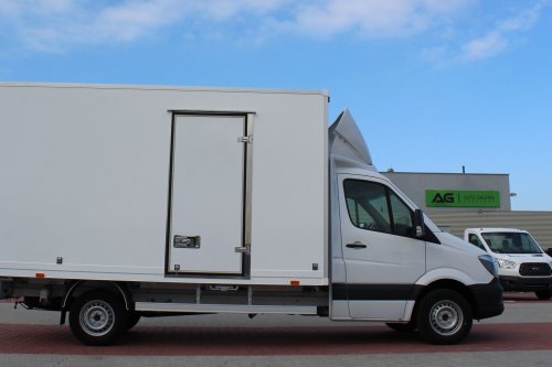 AG Zabudowy - Realizacje - Mercedes Sprinter - kontener z drabinką