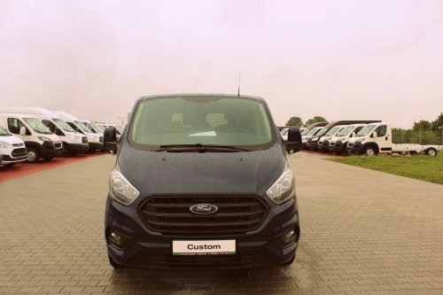 AG Zabudowy - Realizacja  Ford Custom - przegroda zwykła