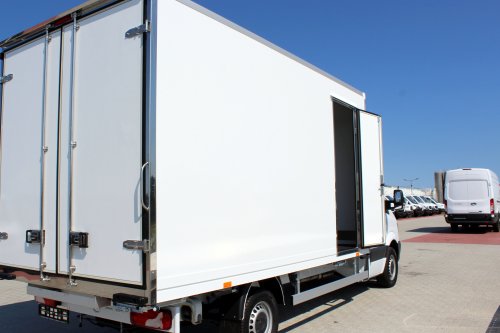 AG Zabudowy - Realizacje - Mercedes Sprinter - kontener