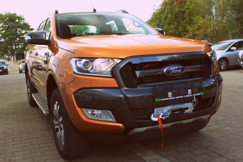 AG Zabudowy - Realizacje - Ford Ranger - z wyciągarką
