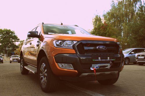 AG Zabudowy - Realizacje - Ford Ranger - z wyciągarką