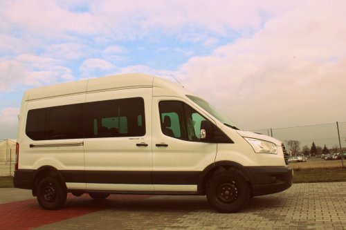 AG Zabudowy - Realizacje - Ford Transit - autobus 11-os