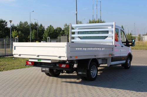AG Zabudowy - Skrzynia 2600x2200x400 Transit L2 d/cab