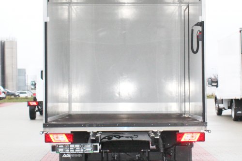 AG Zabudowy - Realizacje - Ford Transit - kontener z windą