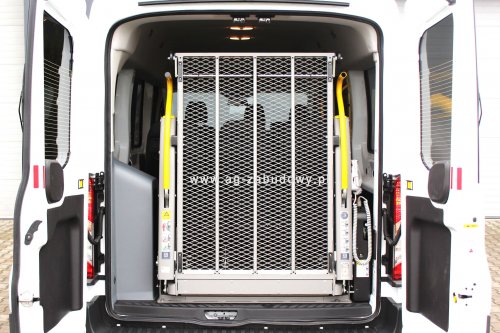 AG Zabudowy - Realizacja  Ford Transit - zabudowa dla osób niepełnosprawnych