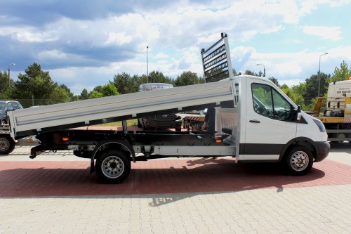 AG Zabudowy - Realizacje - Ford Transit - wywrotka 4300x2140x400