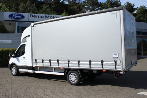 AG Zabudowy - Realizacje - Ford Transit - międzynarodówka z kabiną tylną, obustronną firanką i sprężynowym systemem zwijania plandeki z tyłu