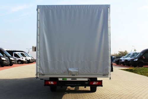 AG Zabudowy - Realizacje - Ford Transit - międzynarodówka z kabiną górną